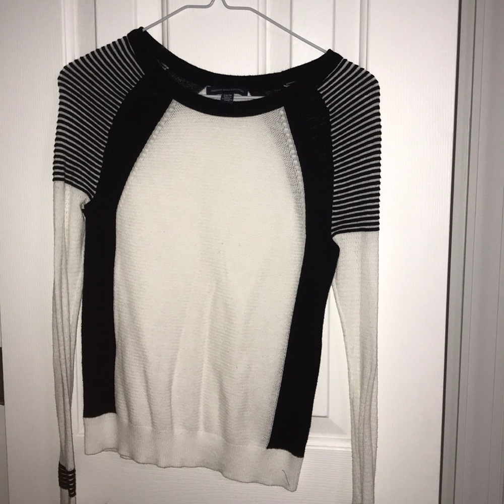 American eagle light weight sweater